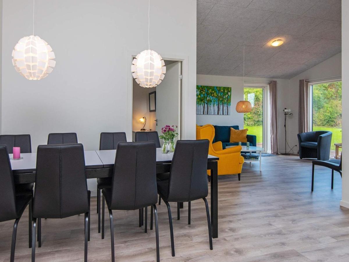 8 Person Holiday Home In Ansager Kültér fotó